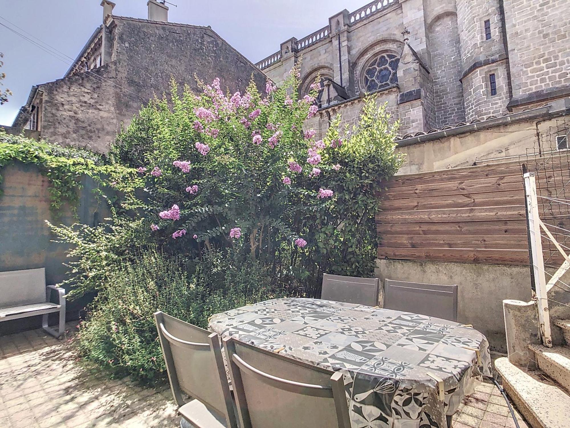 Apartment Le Jardin Carcassonne Exterior photo
